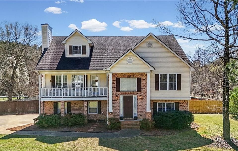 1st image of 816 Government Farm Rd