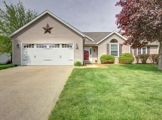 501 Rosewood, Saint Joseph, IL