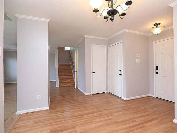 5th image of 18922 Larkspur Hills Dr