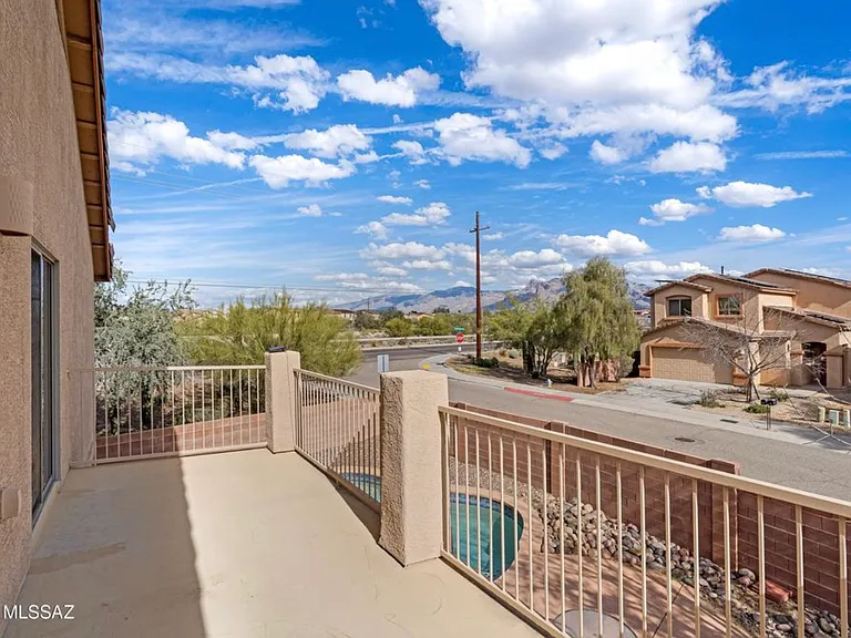 8380 N Weston Pl — Photo 9