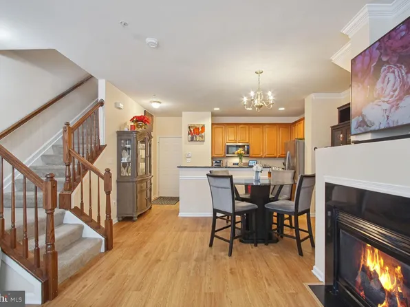939 Pine Forest Ln Unit 1907, Upper Marlboro, MD 20774