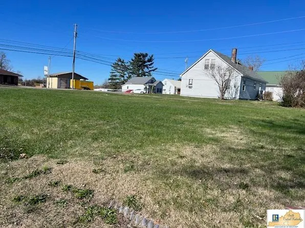 Ac N Main St, Tompkinsville, KY 42167