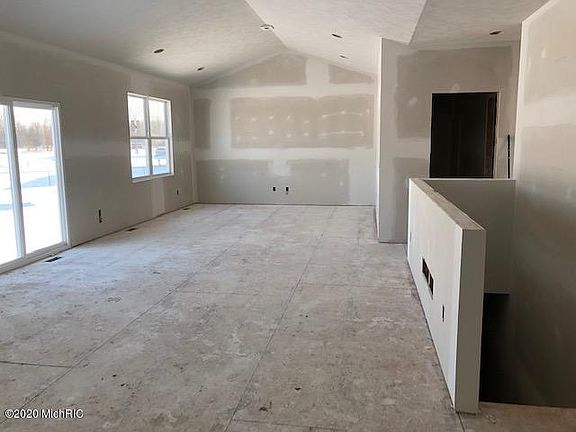 4th image of 25439 Vargas Dr