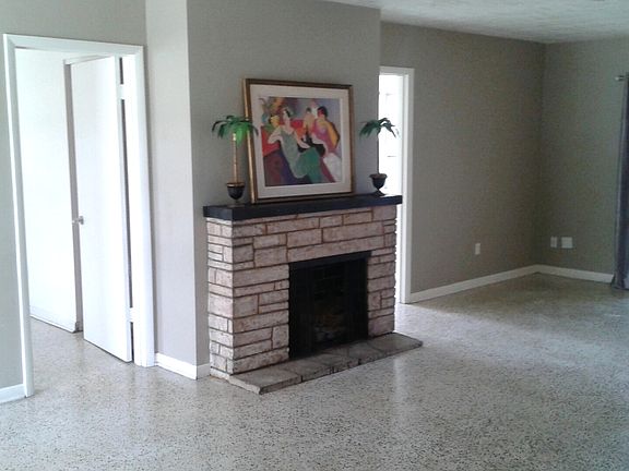 2nd image of 1636 Fergason Ave