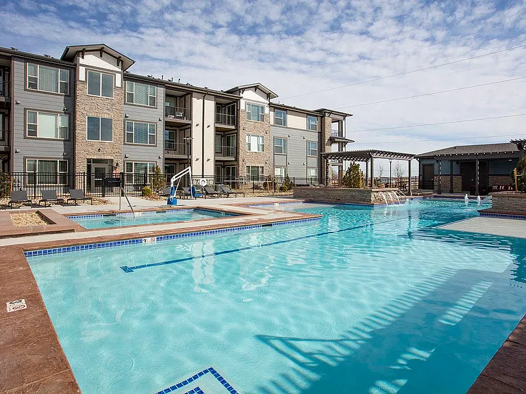 Union Pointe — Photo 23