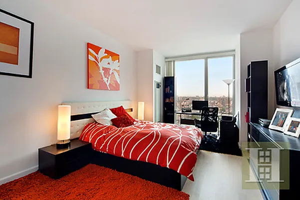 Sold by Halstead Real Estate | media 24