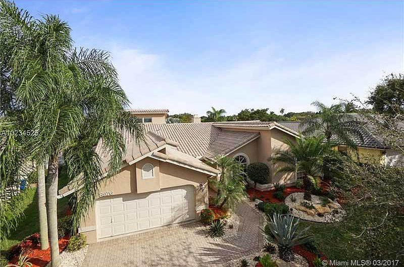 1st image of 8976 NW 53rd Mnr
