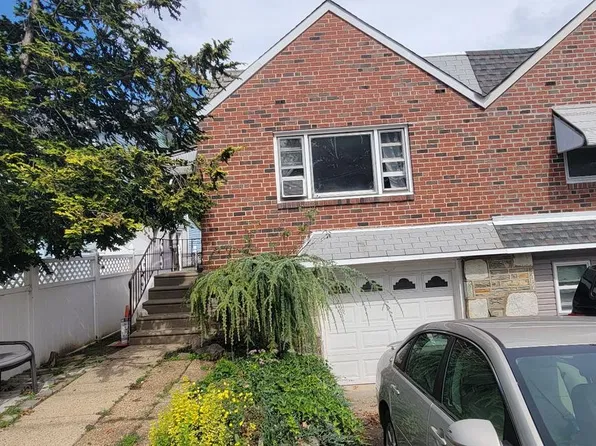 1023 Faunce St, Philadelphia, PA 19111