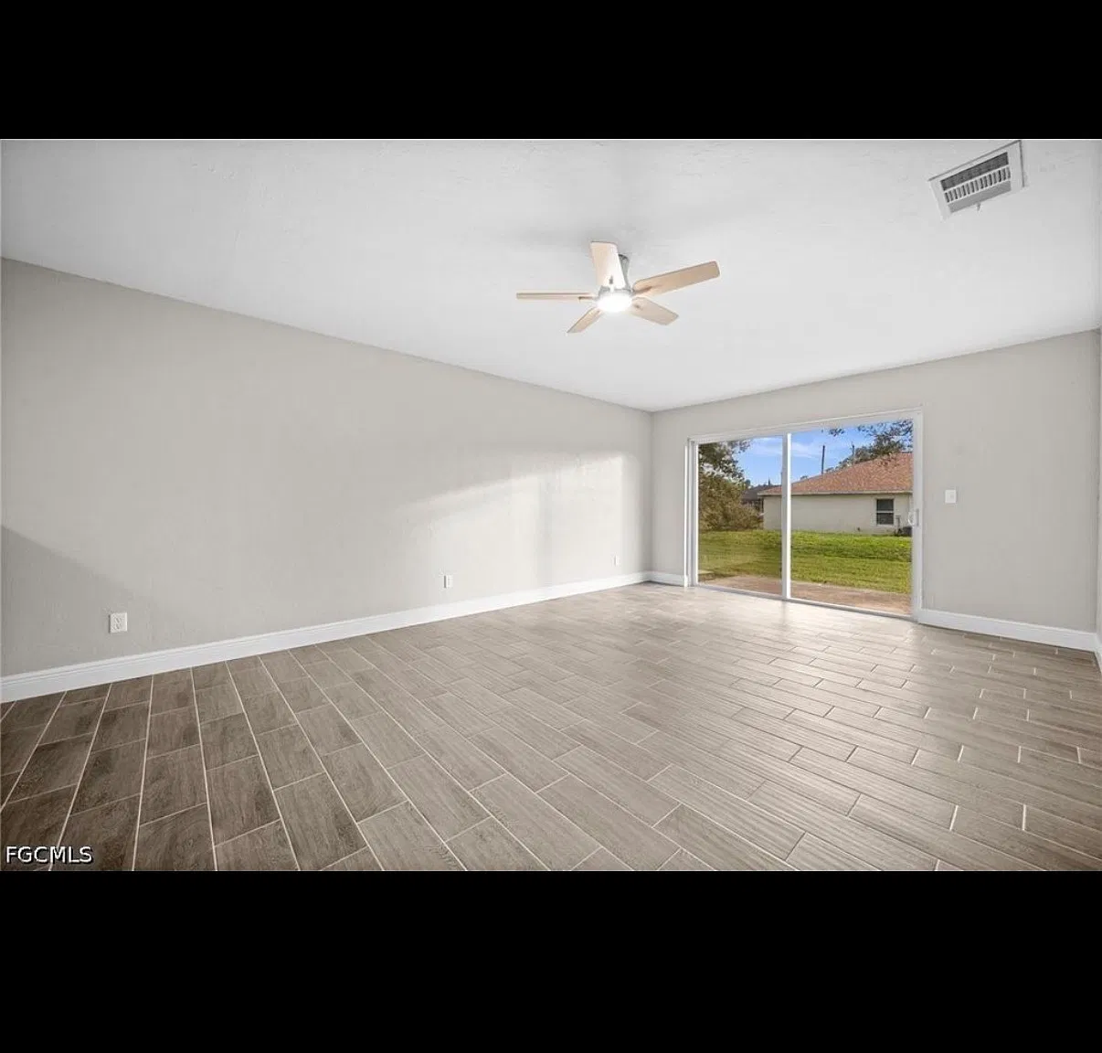 3 bed, 1450 sqft, $2,000 — Photo 4