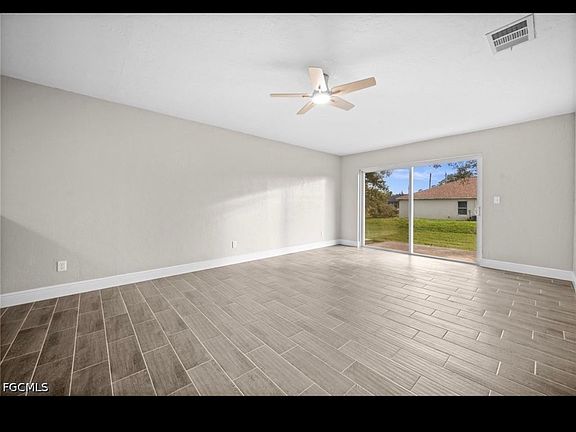 4th image of 4541 27th St SW