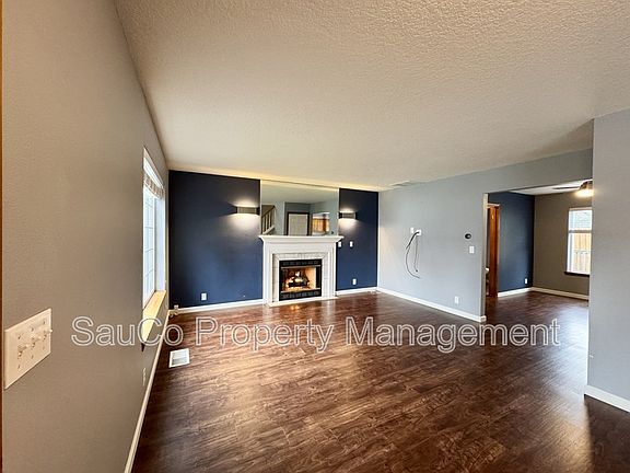 2nd image of 741 SE Camellia Ct