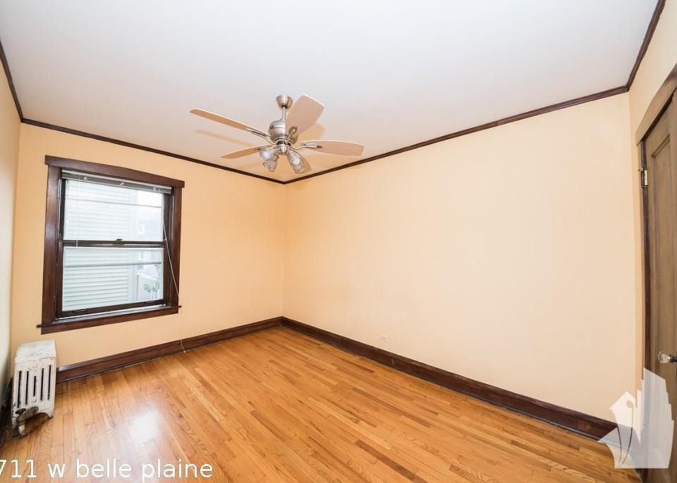 1st image of 1711 W Belle Plaine Ave #1317