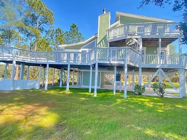 5672 Tarpon Ct, Milton, FL 32583