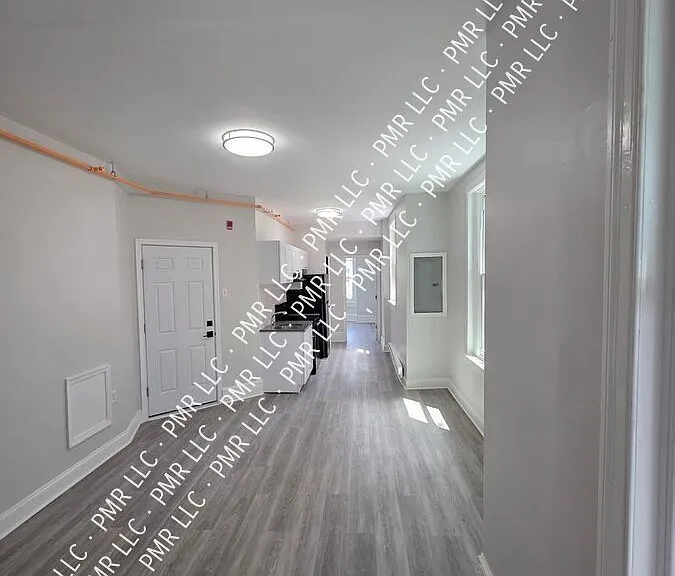 5028 N 12th St #2 — Photo 10
