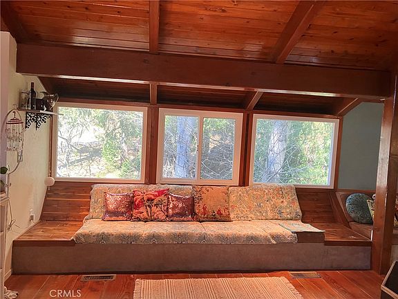 3rd image of 23228 Brookside Rd