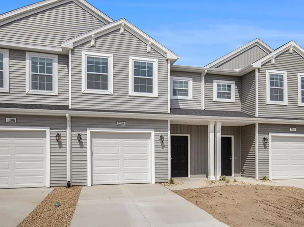 1308 Trailview Dr, Greenville, MI 48838