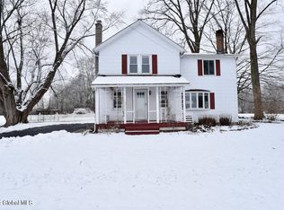 392 Brownell Rd, Malta, NY 12020