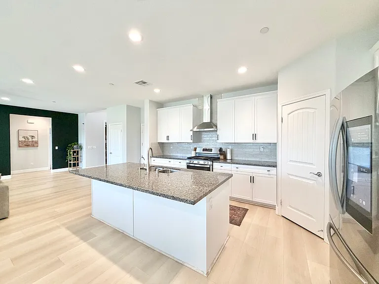 34257 Swordfern Pl — Photo 13