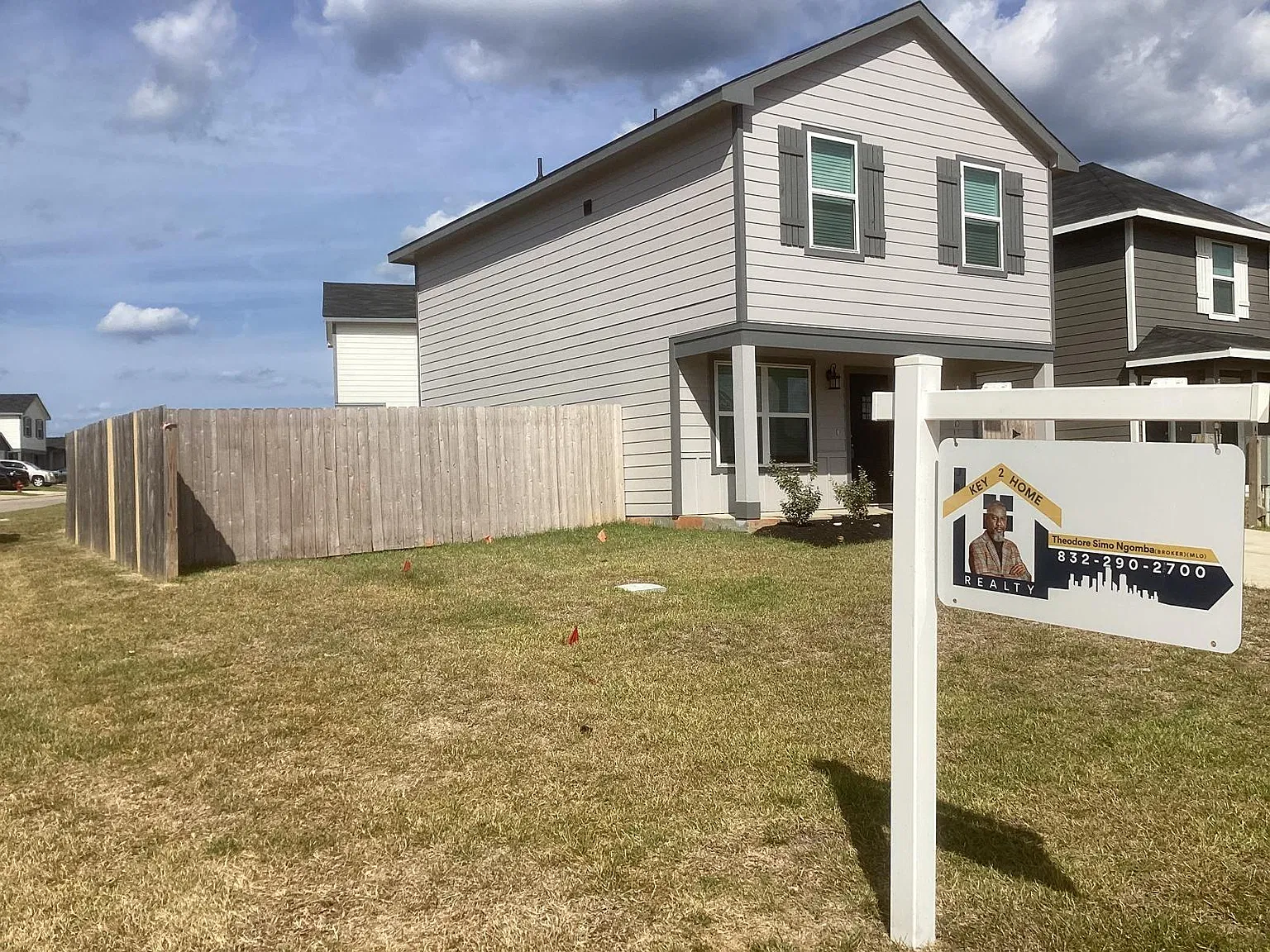 3 bed, 2.5 bath, 1206 sqft, $1,650 — Photo 2