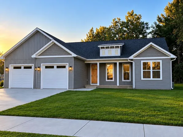 424 S 32nd St, Escanaba, MI 49829