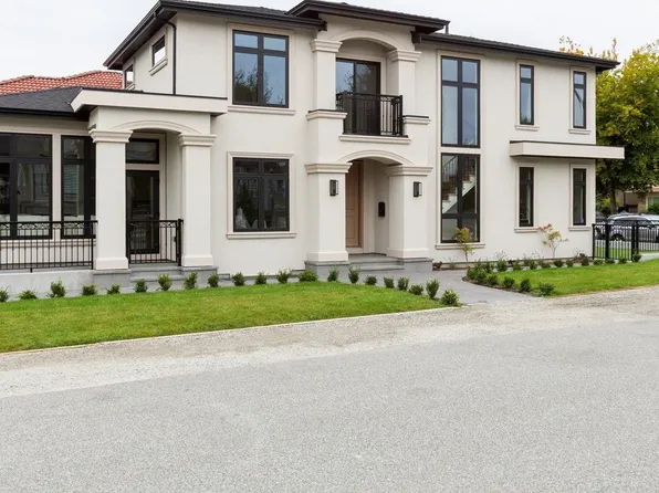 811 Madison Ave N, Burnaby, BC V5C 6J3
