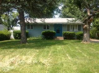 1421 Wisconsin St, Le Claire, IA