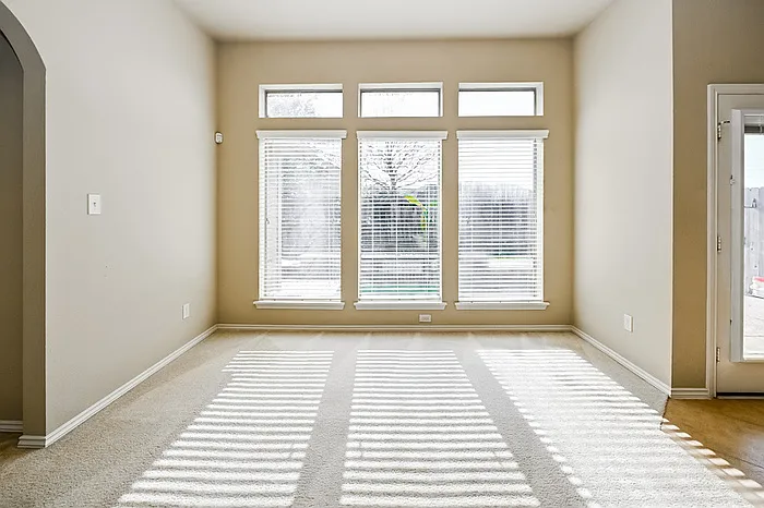 10910 Brighton Gardens Dr — Photo 11