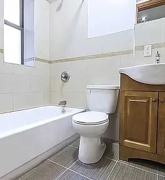 160 Sherman Ave #7 — Photo 5