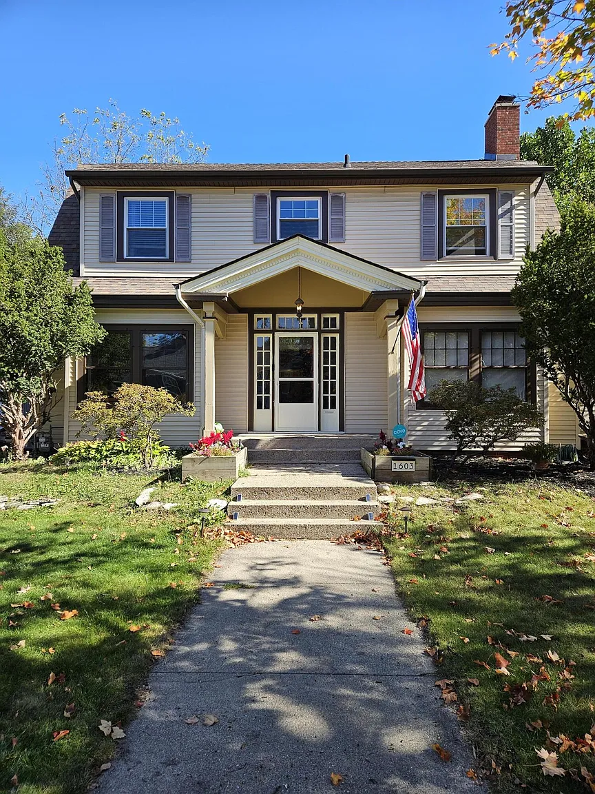 1603 Indiana Ave photo 1