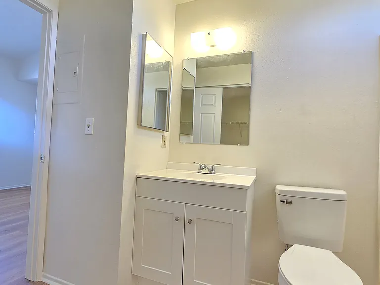 21411 Hacienda Blvd #D — Photo 11