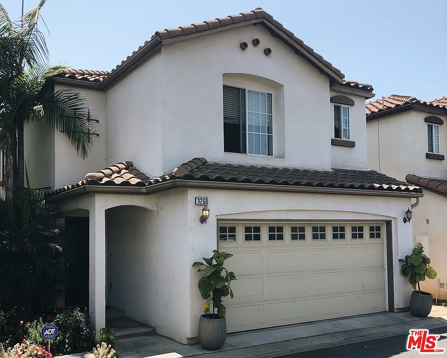 1st image of 3260 Park Ln