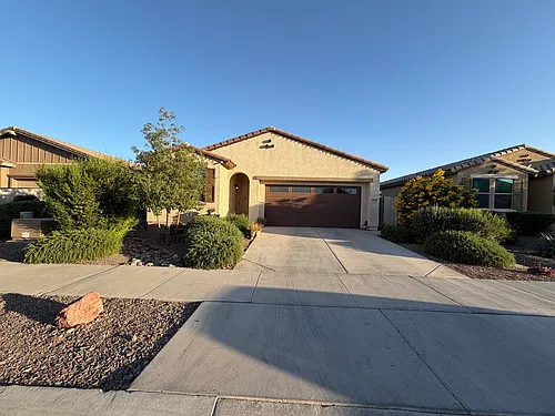17621 W Daley Ln Photo 1