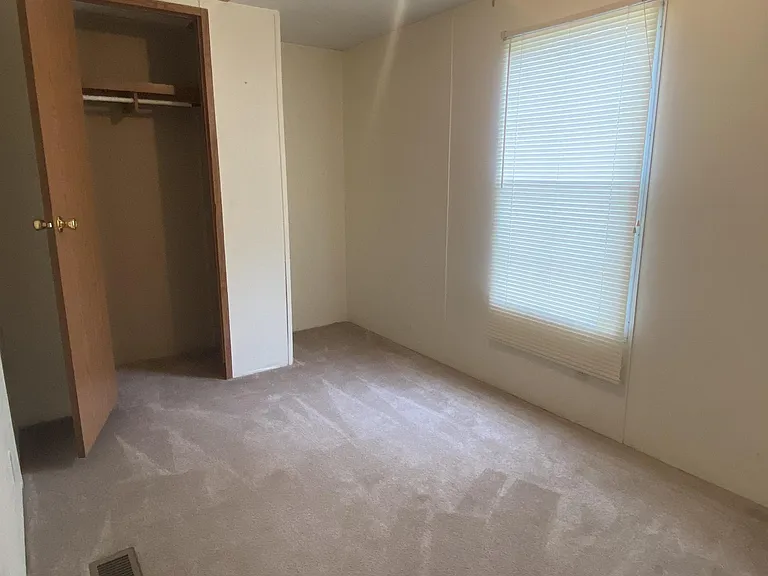 2894 Lake Upchurch Dr — Photo 25