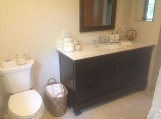 11 Phyllis Ln, Rochester, NY 14624