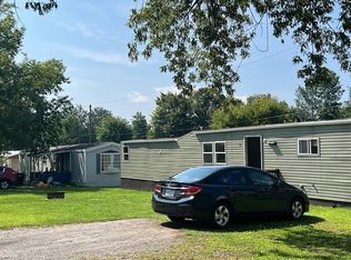 12 Harpp St, Morrisonville, NY 12962