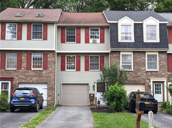 4431 Heritage Dr, Liverpool, NY 13090