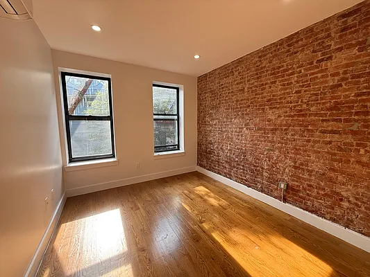 Rented by MADEHOME | media 8