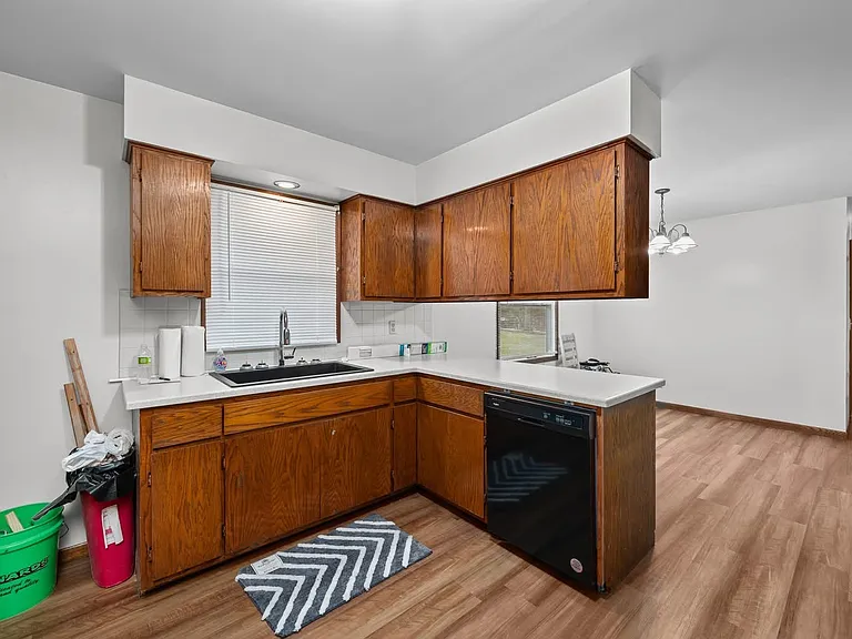 6206 Telegraph Rd — Photo 5