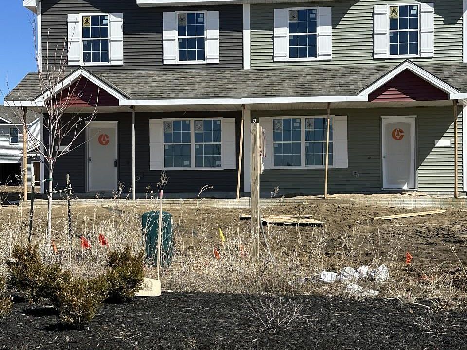 2nd image of 2139 Brandon Ln