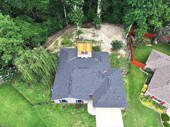 3rd image of 4028 Shade Valley Dr
