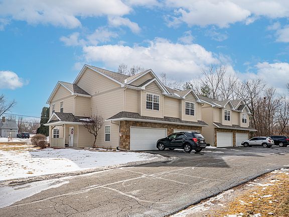 2nd image of 3524-2 Saint Anthony Way