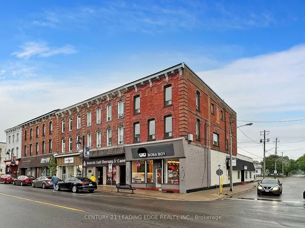 18 Brock St W #1, Uxbridge, ON L9P 1P1