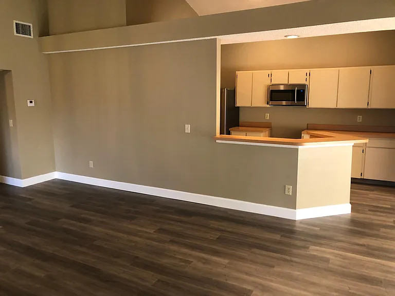 11813 Hickorynut Dr — Photo 5