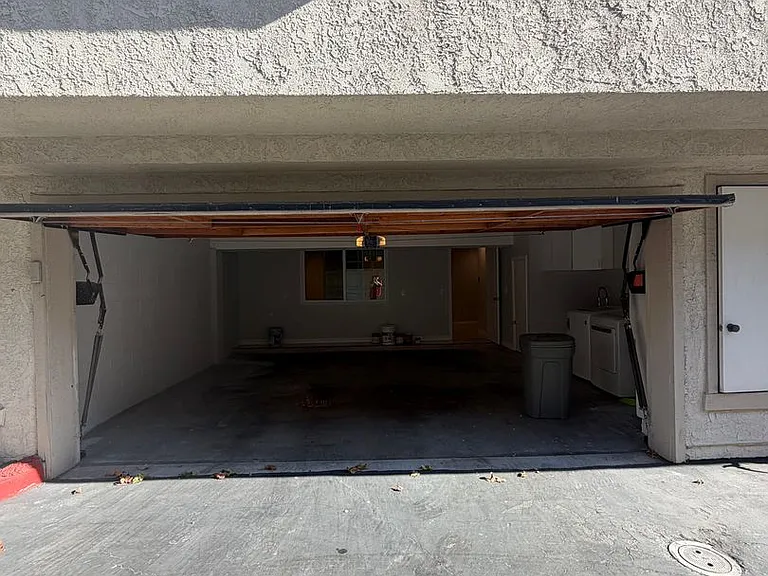2621 Plaza Del Amo #519 — Photo 19