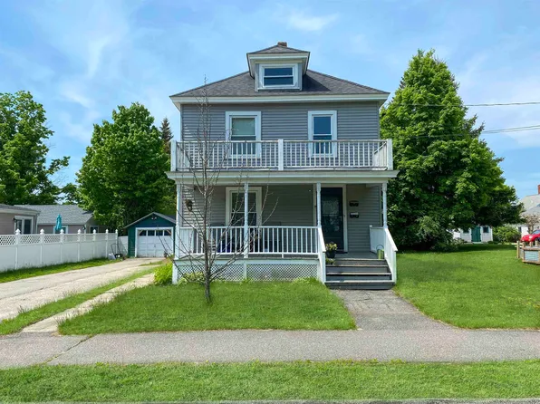 11 Oak Street, Derry, NH 03038