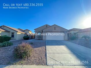 971 W Desert Sky Dr, San Tan Valley, AZ 85143