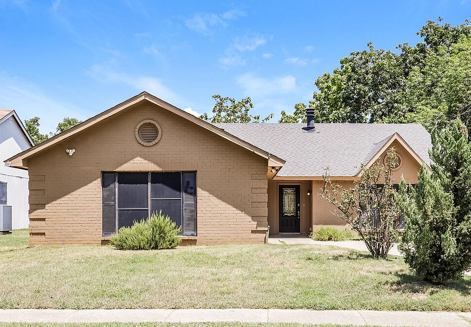 1st image of 6707 Greenspring Dr