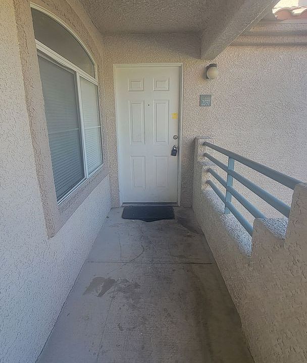 1st image of 5415 W Harmon Ave Unit 2031