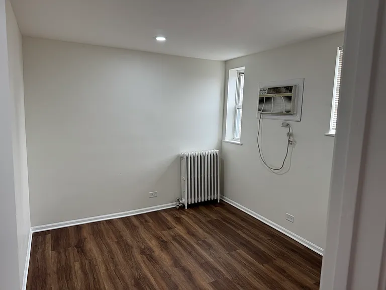 1555 N Milwaukee Ave #43 — Photo 2