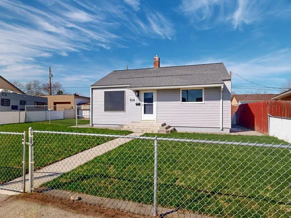 704 E 5th Ave, Kennewick, WA 99336